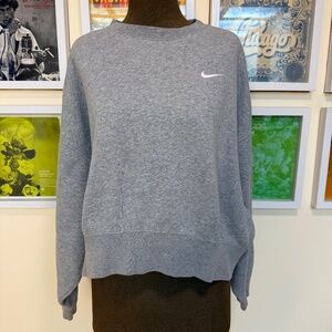 🩶 Nike Grey Cropped Oversized Crewneck Sweatshirt